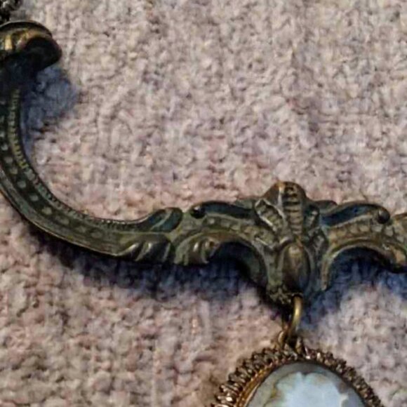 Custom Made Antique Cameo Necklace - Picture 5 of 9